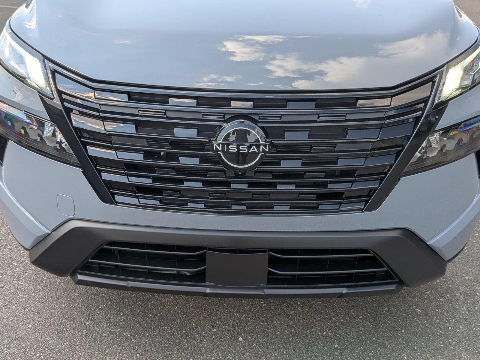 New 2026 Boulder Gray Pearl Nissan Dark Armor image 13