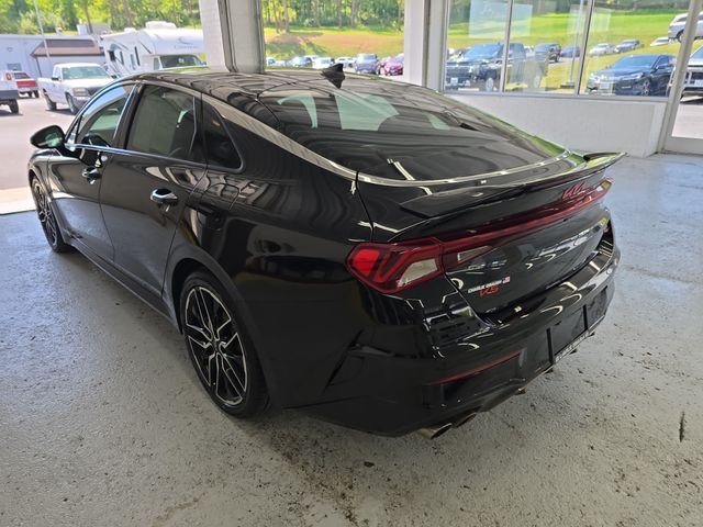 Used 2023 Black Kia GT image 3