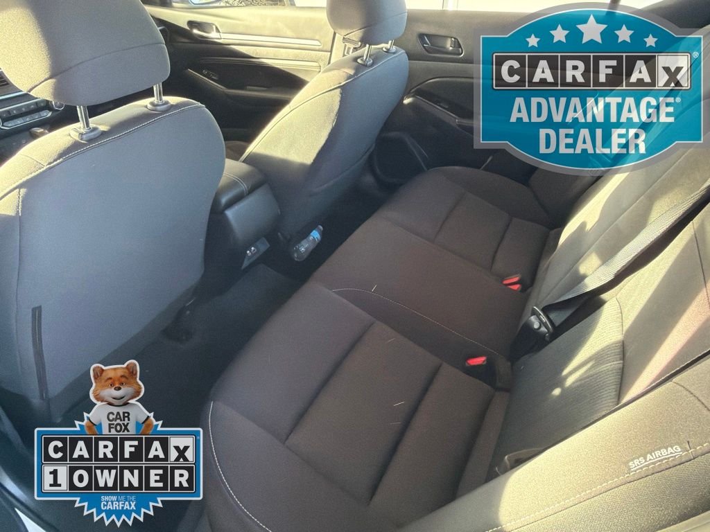 Used 2023 White Nissan SV FWD image 10