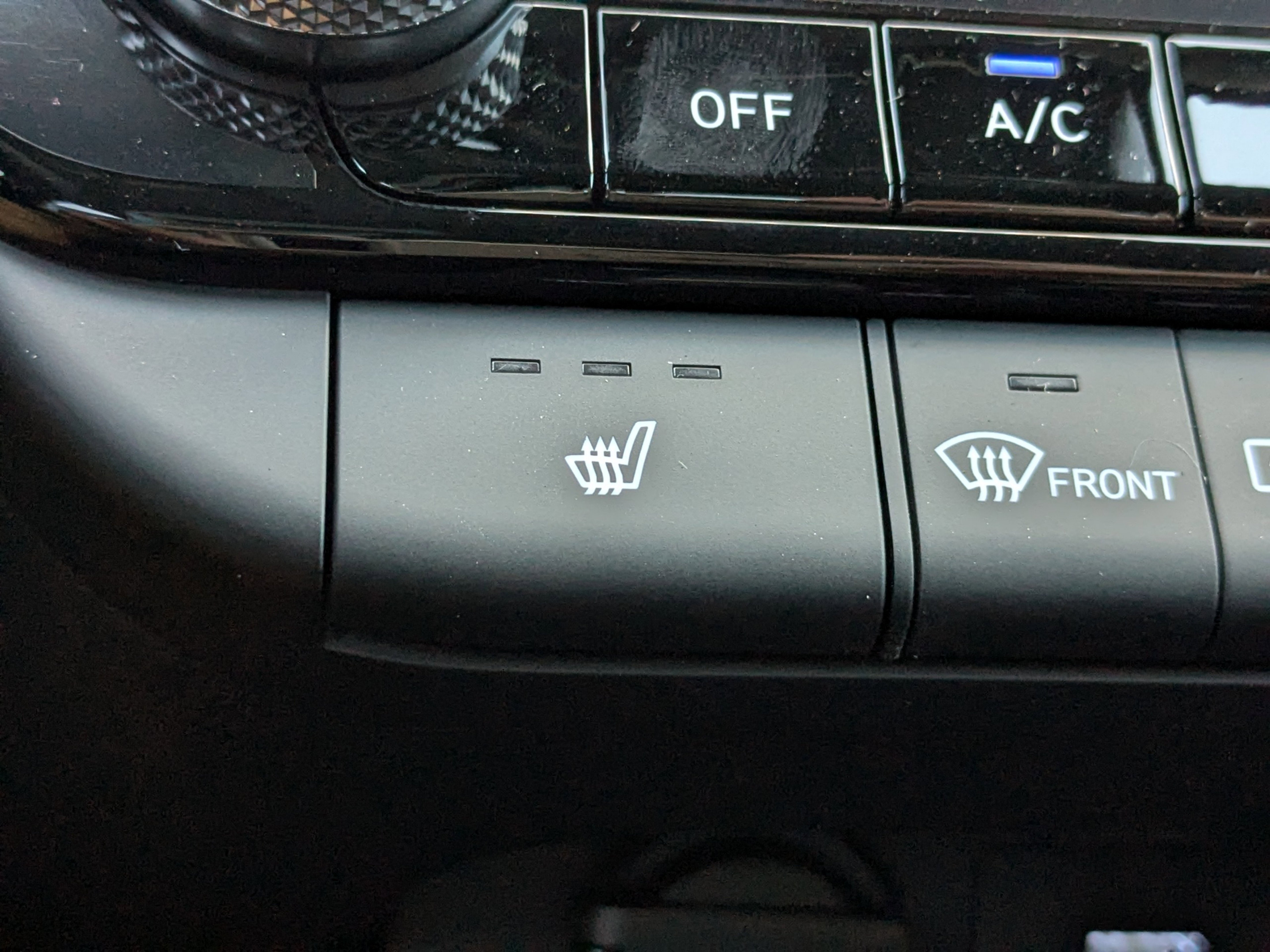 2025 Hyundai Elantra SEL - Photo 25