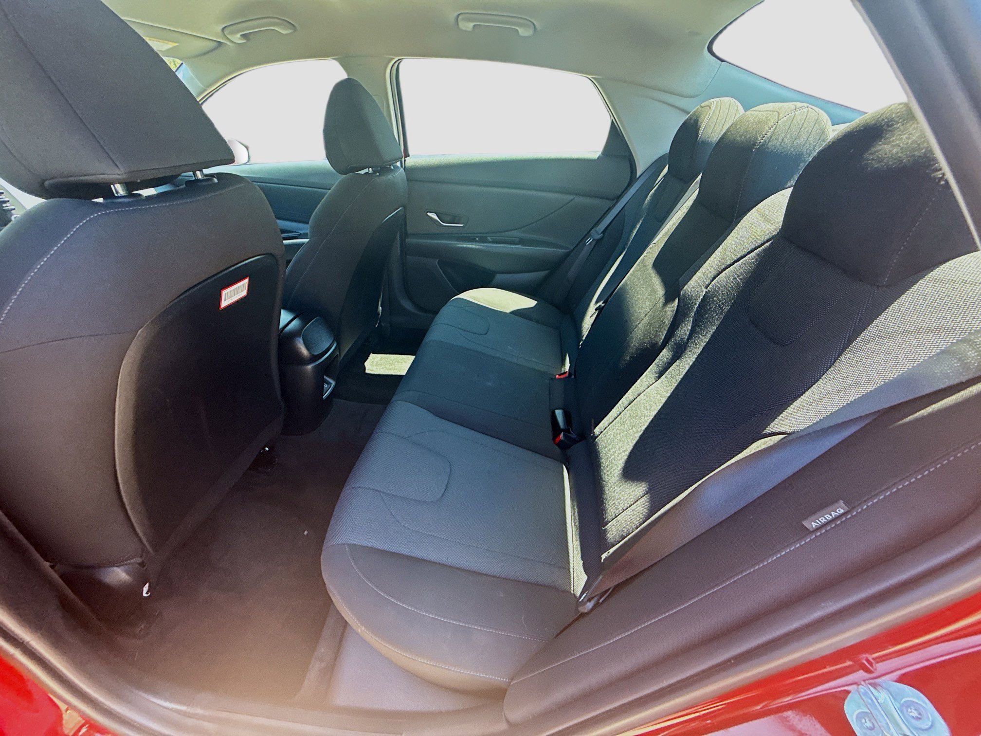 2025 Hyundai Elantra SE - Photo 20