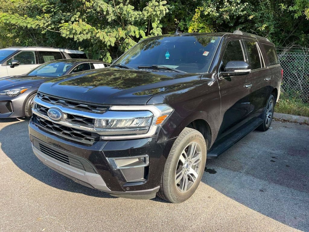 Used 2024 Black Ford Limited image 4