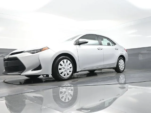 2019 Toyota Corolla LE - Photo 42