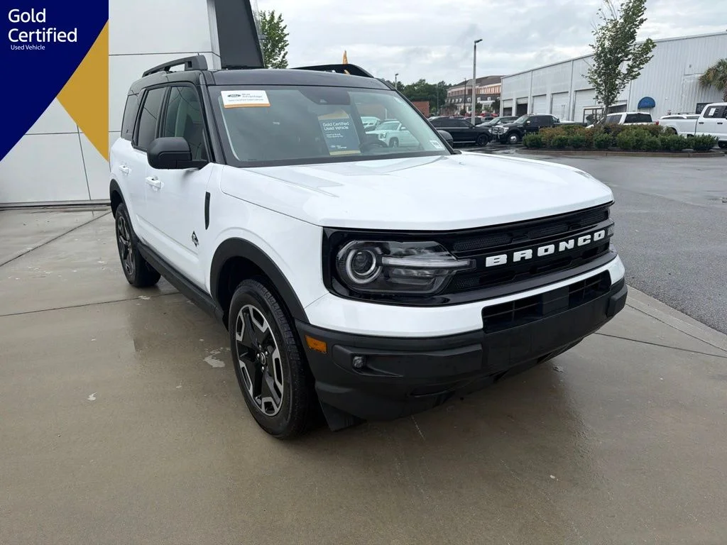 Used 2024 Oxford White Ford Outer Banks image 1