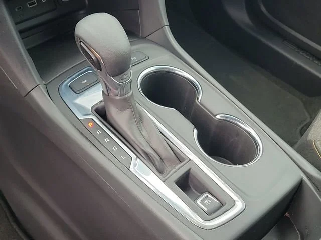 2024 Chevrolet Equinox LT - Photo 36