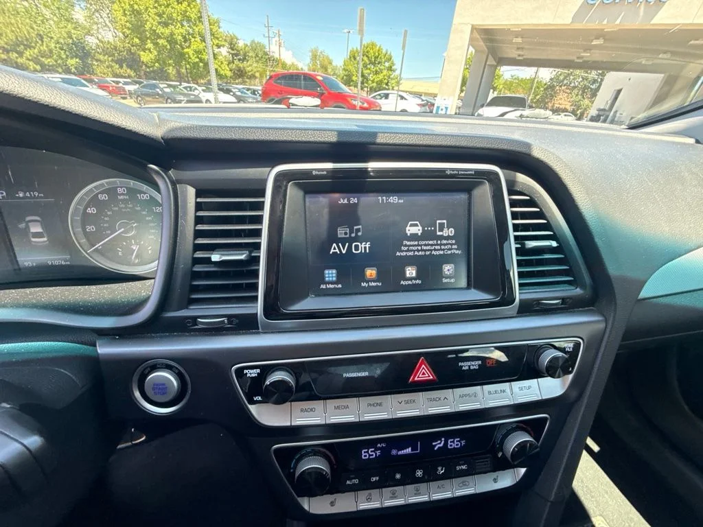 Used 2019 Gray Hyundai SEL image 20