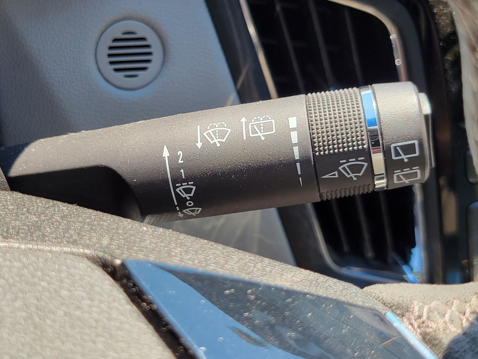 Used 2012 Silver Cadillac Base image 20