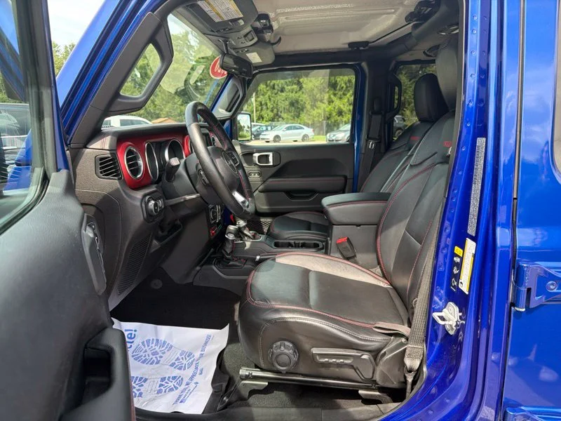 Used 2020 Blue Jeep Unlimited Rubicon image 23