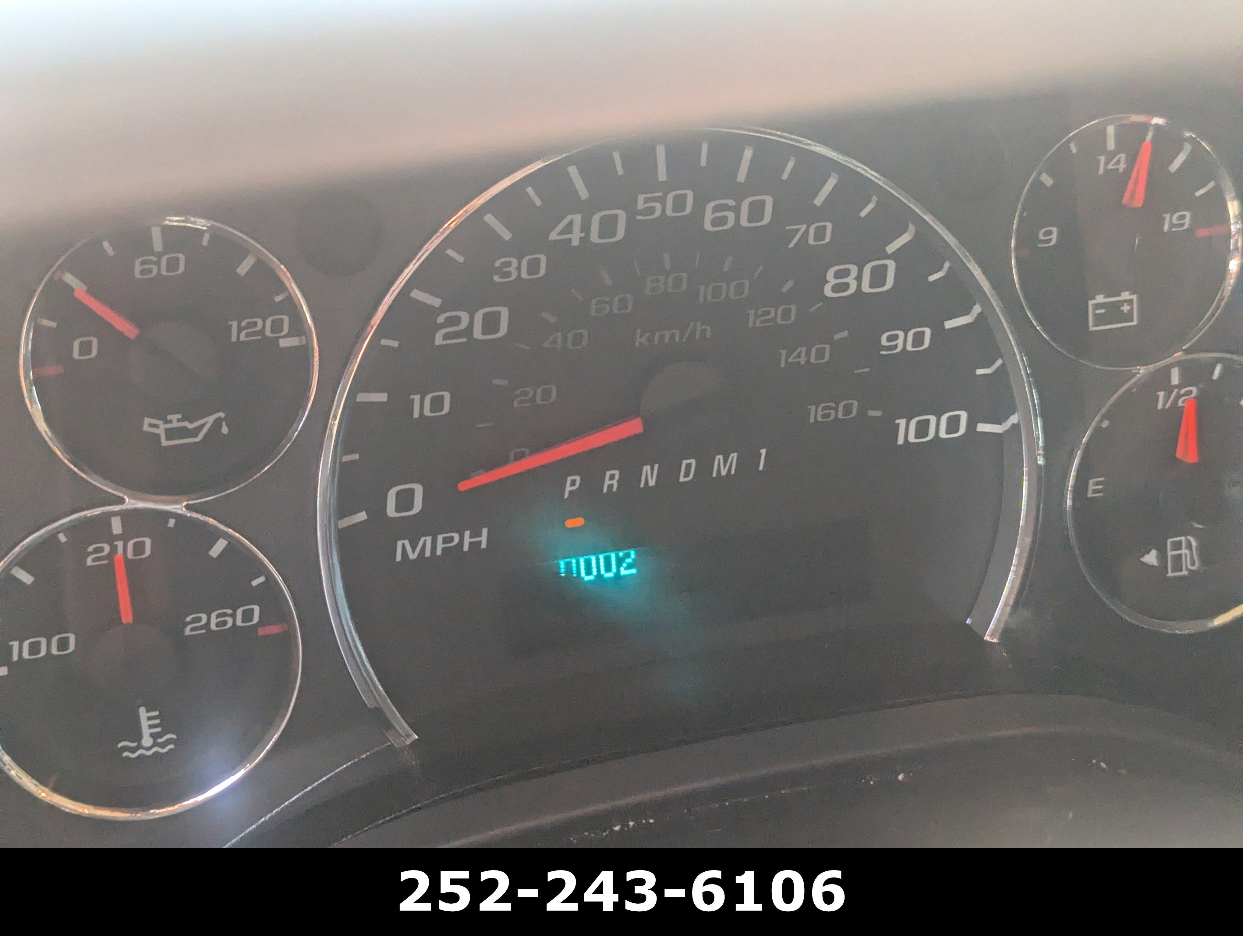 Used 2025 Summit White Chevrolet Work Van image 11
