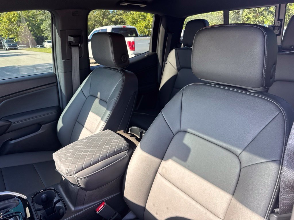Used 2026 Black Chevrolet LT image 10