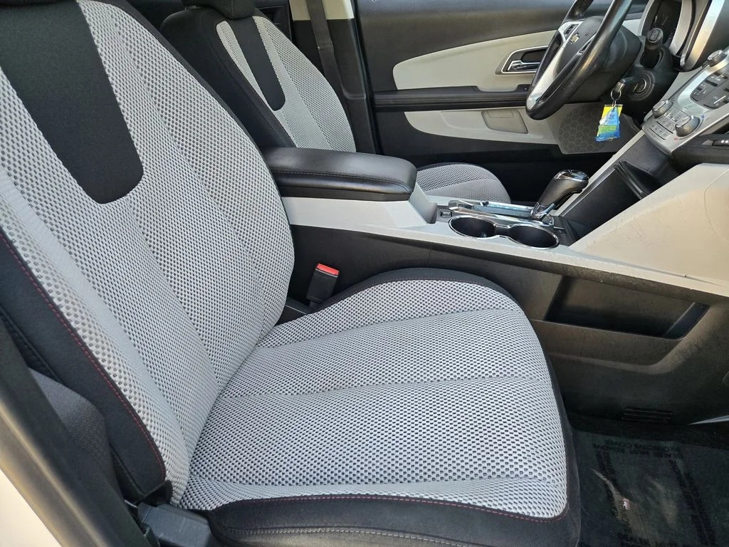 2017 Chevrolet Equinox LT - Photo 9