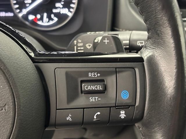 Used 2022 Red Nissan SV image 22