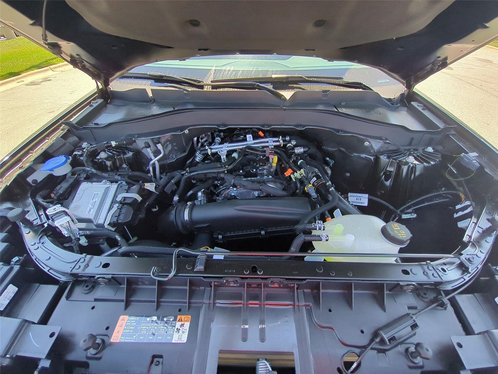New 2026 Carbonized Gray Metallic Ford Active image 40