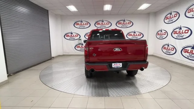 New 2026 Ruby Red Metallic Tinted Clearcoat Ford XLT image 11