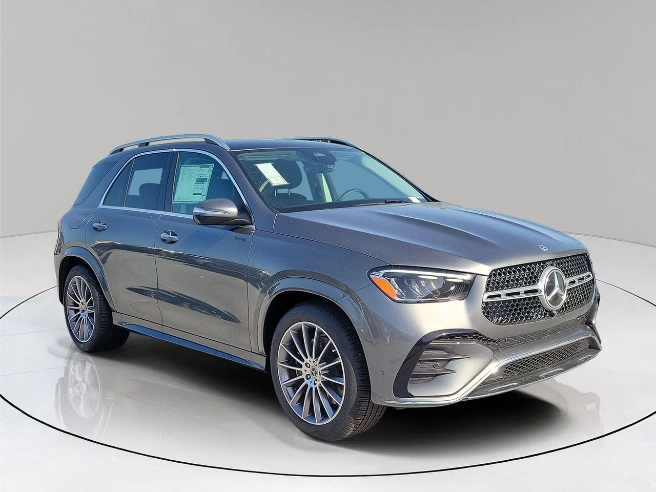 New 2026 Selenite Grey Metallic Mercedes-Benz GLE 350 image 3