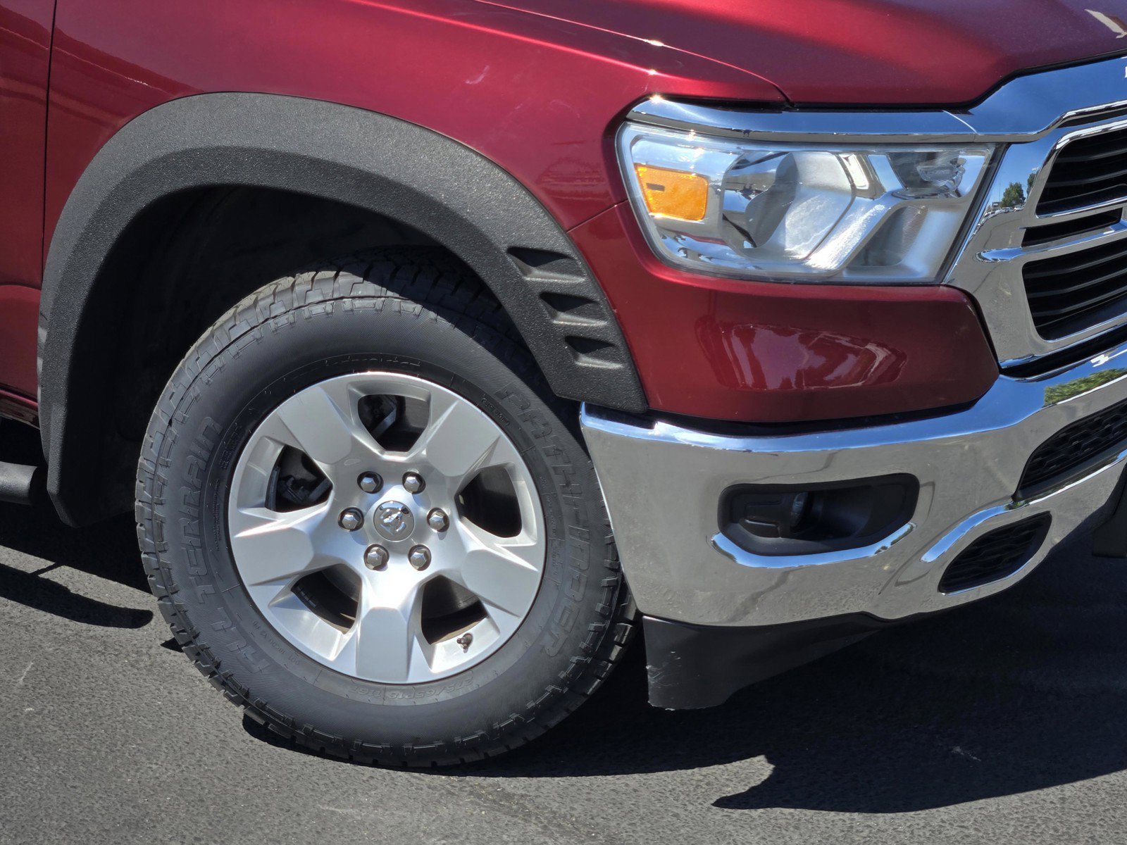 Used 2021 Delmonico Red Pearlcoat Ram Big Horn image 9