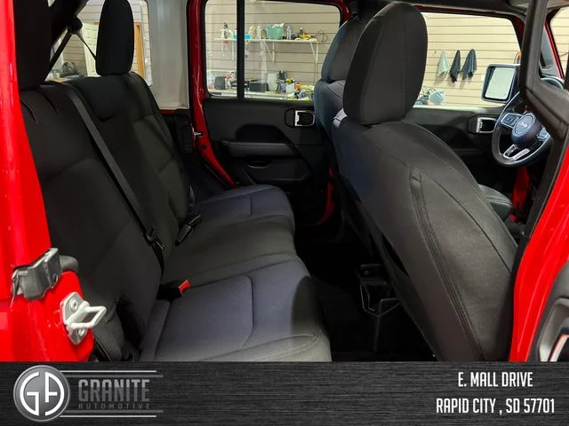 Used 2023 Red Jeep Sahara image 34