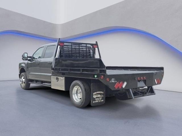2025 Ford F-350 Super Duty Chassis Cab XL - Photo 23