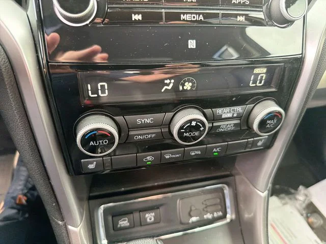Used 2022 White Subaru Limited image 20