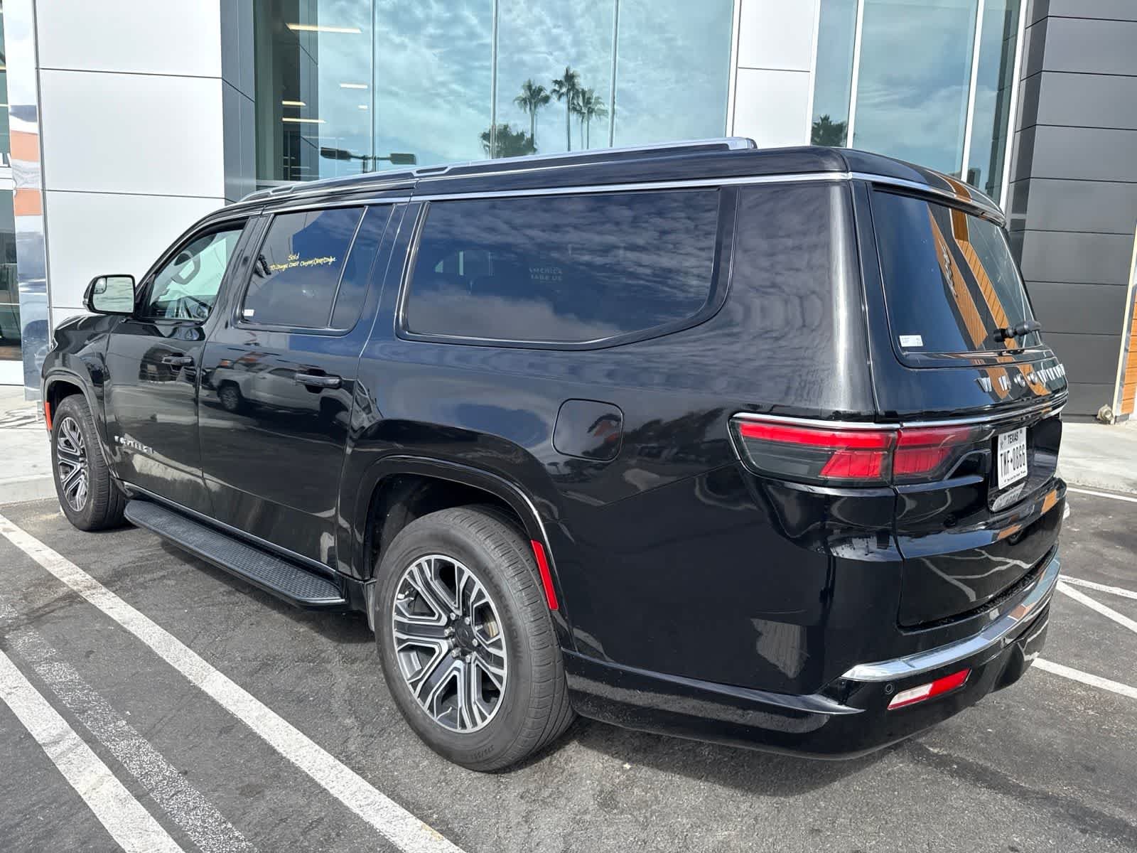Used 2024 Diamond Black Crystal Pearlcoat Jeep Series II image 17