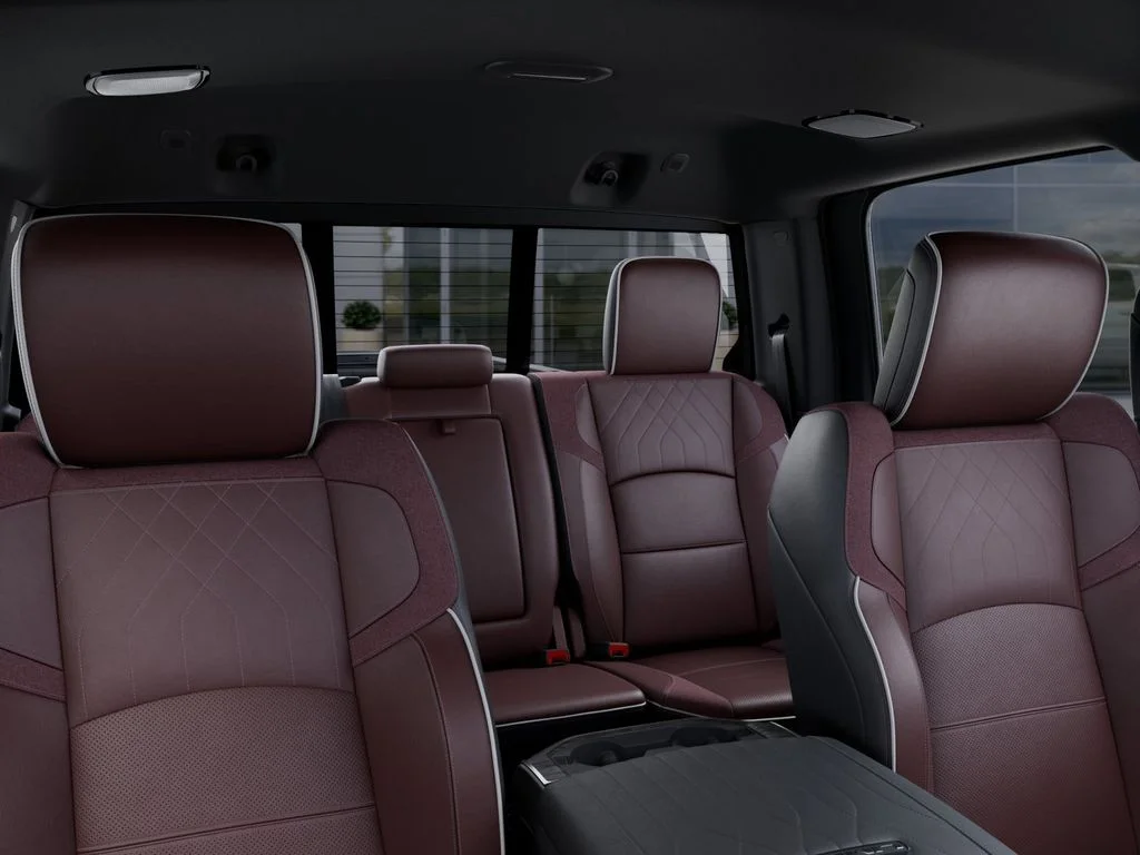 New 2026 Diamond Black Crystal Pearl-Coat Exterior Paint RAM Limited image 28