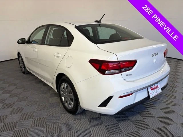 Used 2023 White Kia LX image 5