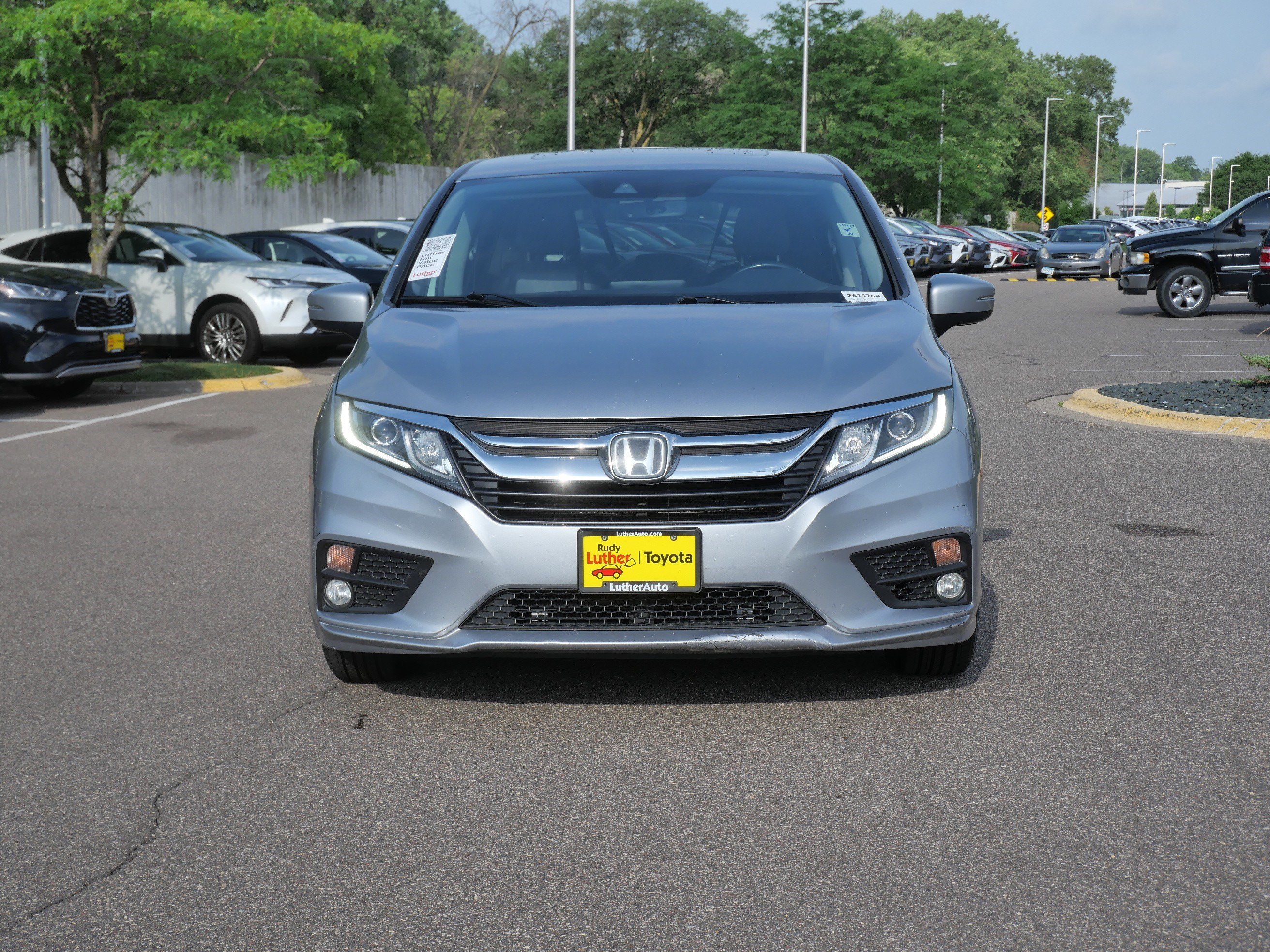 Used 2019 Honda Odyssey EX-L with VIN 5FNRL6H77KB115198 for sale in Golden Valley, Minnesota