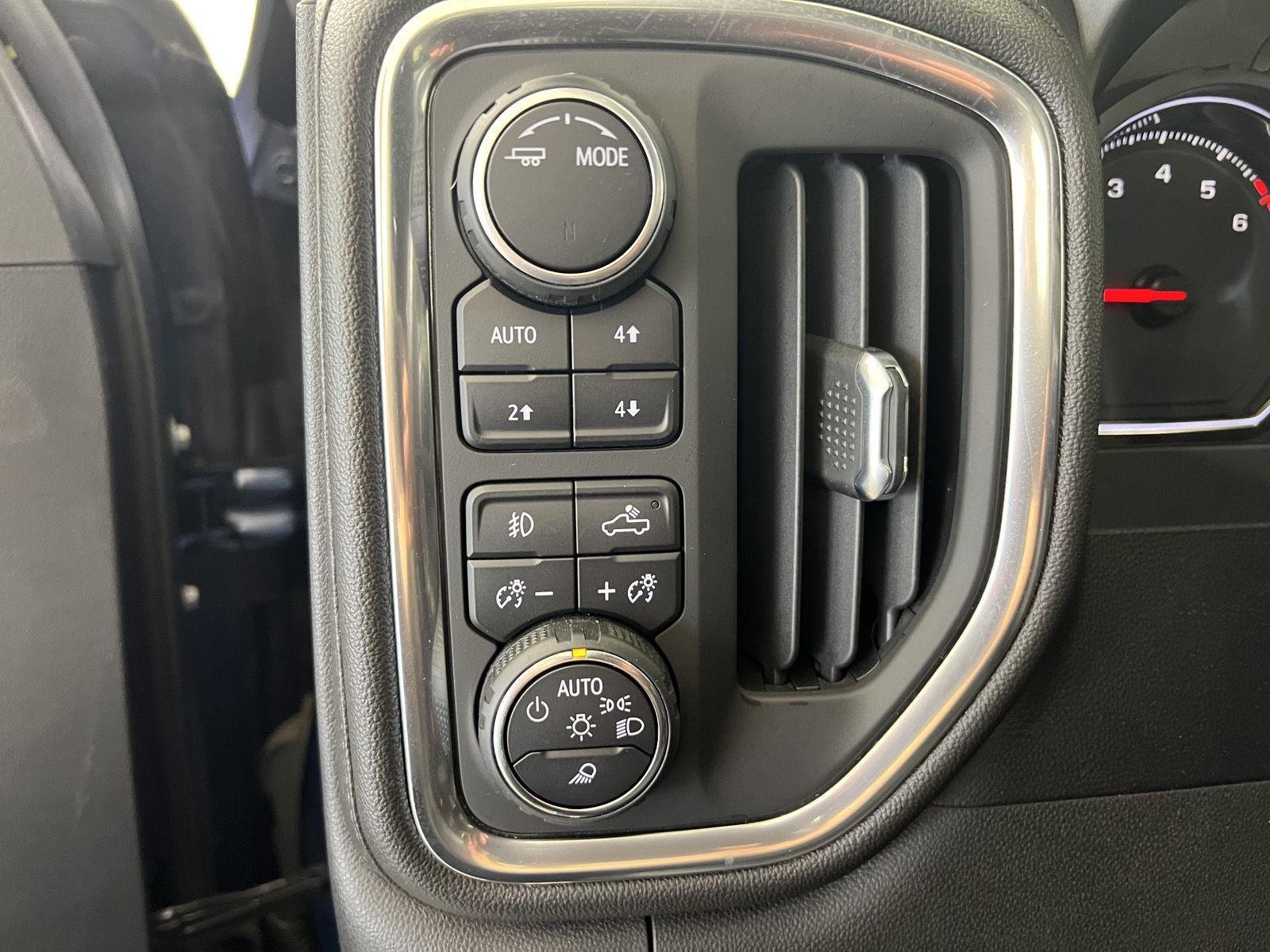 Used 2022 Northsky Blue Metallic Chevrolet LT Trail Boss image 8