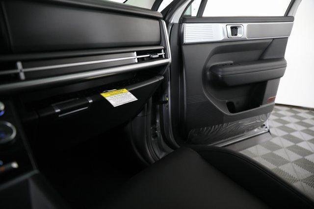 New 2026 Silver Hyundai SEL image 44