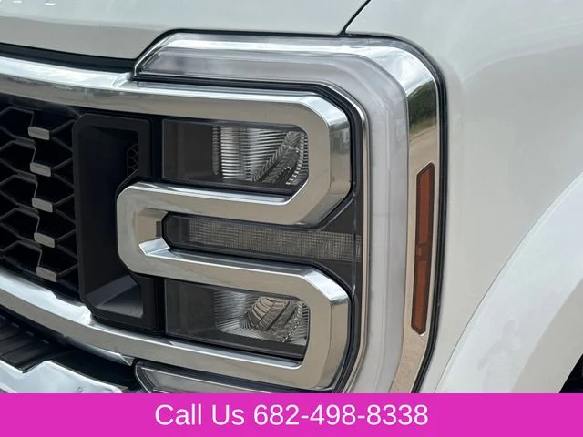 Used 2025 White Ford Lariat image 4