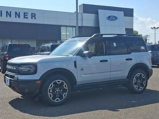 New 2026 Space White Metallic Ford Outer Banks® image 2