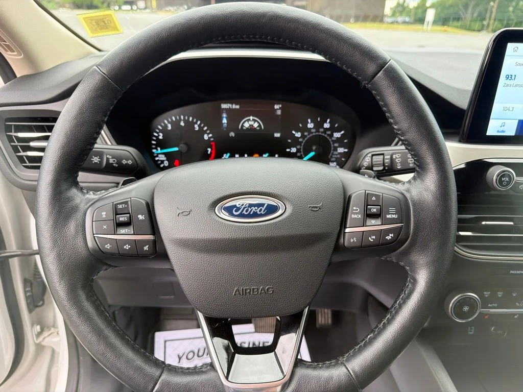 Used 2020 White Ford SEL image 32