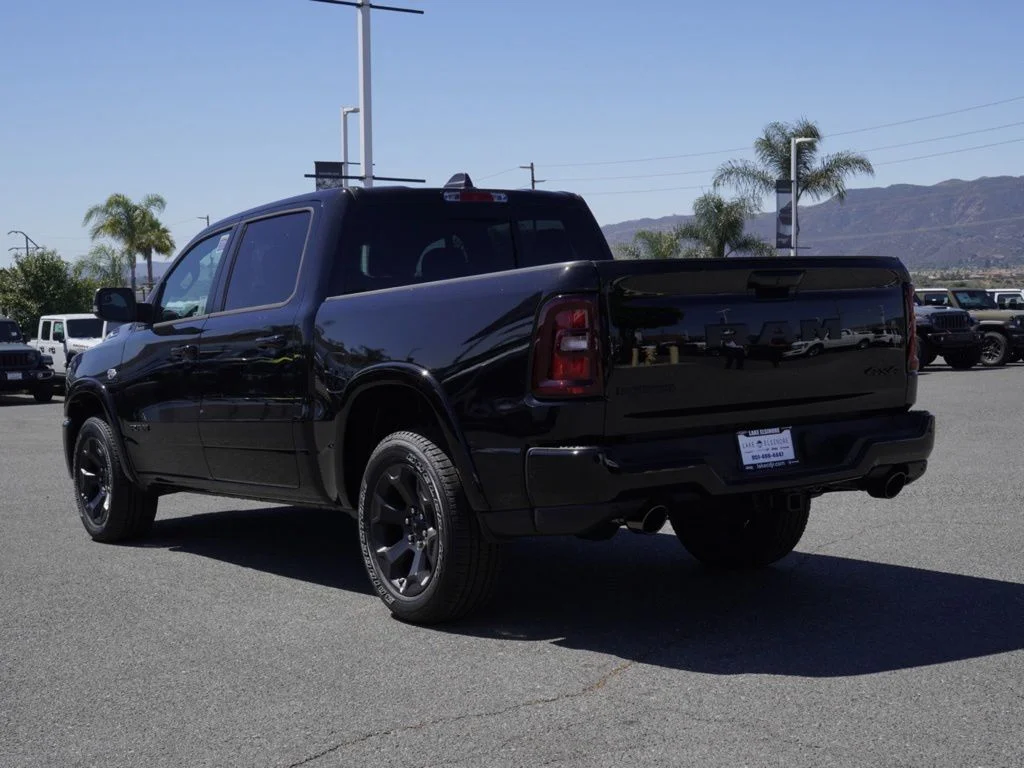 New 2026 Diamond Black Crystal Pearl-Coat Exterior Paint RAM Big Horn/Lone Star image 5