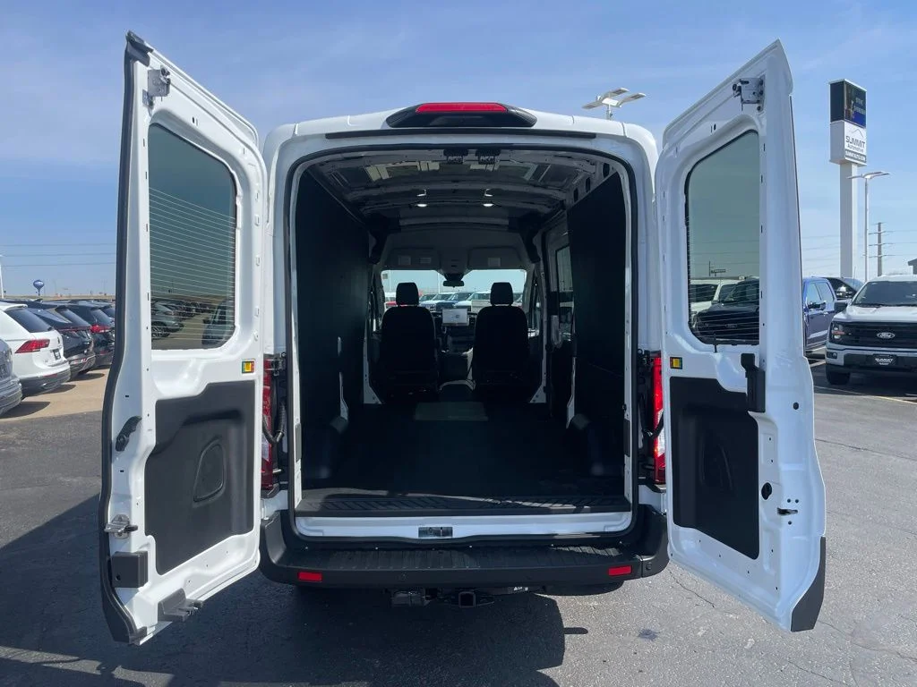 New 2026 Oxford White Ford Cargo Van image 33