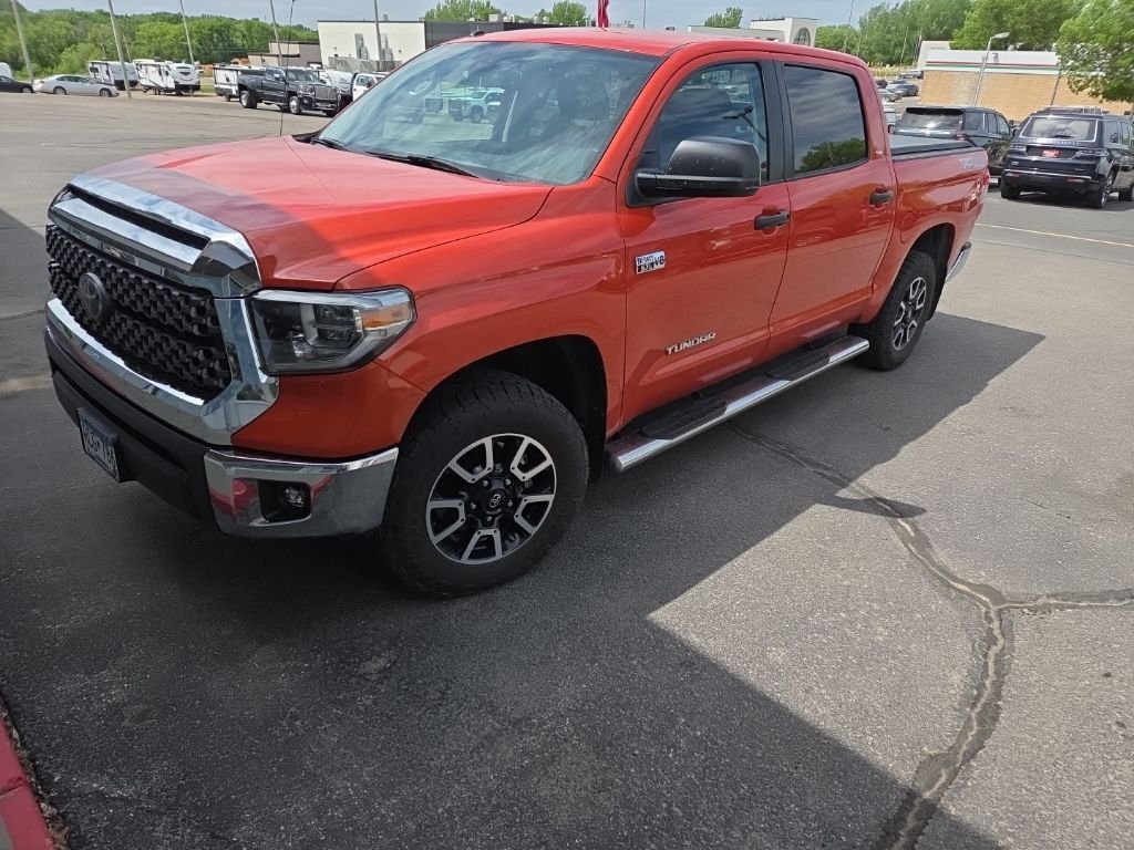 2018 Toyota Tundra SR5 5.7L 4WD FFV Crew Max Short Bed's photo