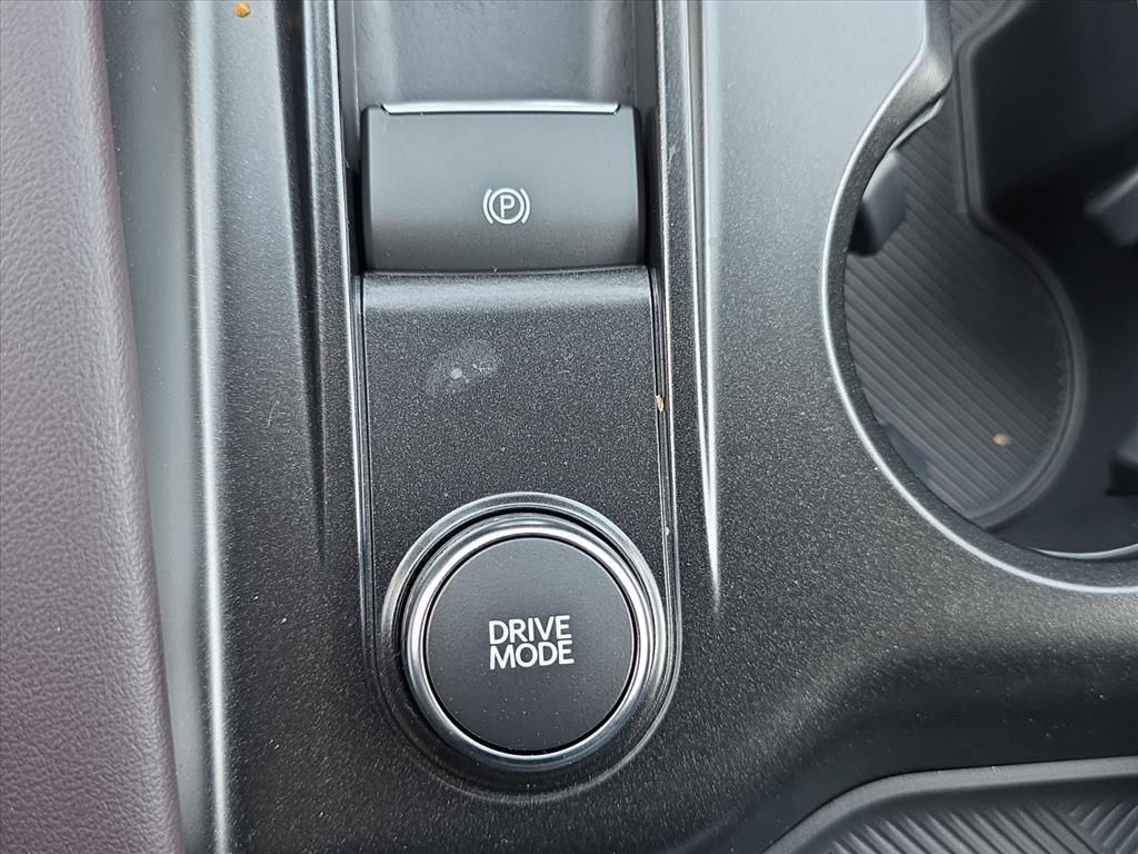 New 2027 Avalanche Gray Ford Platinum™ image 27
