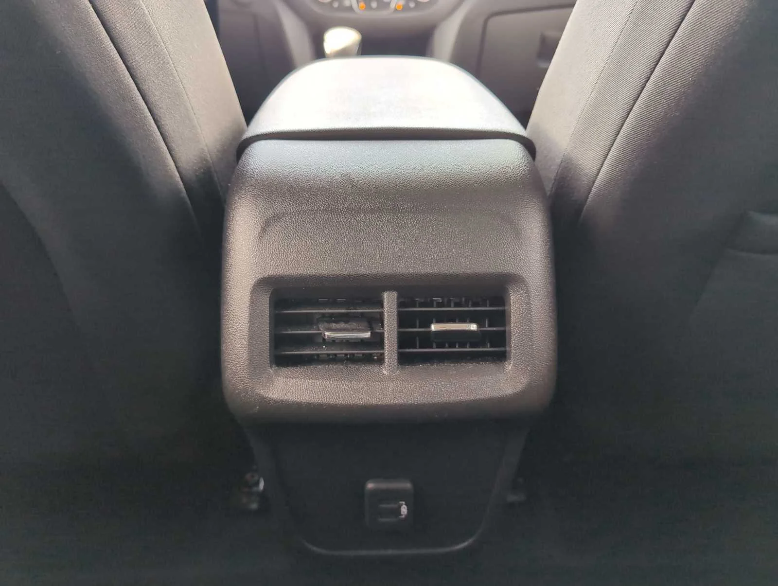 Used 2024 Summit White Chevrolet LT image 20