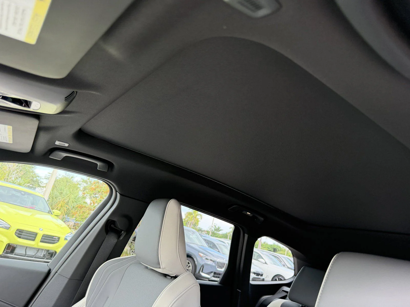 New 2026 Space Silver Metallic BMW xDrive28i image 21