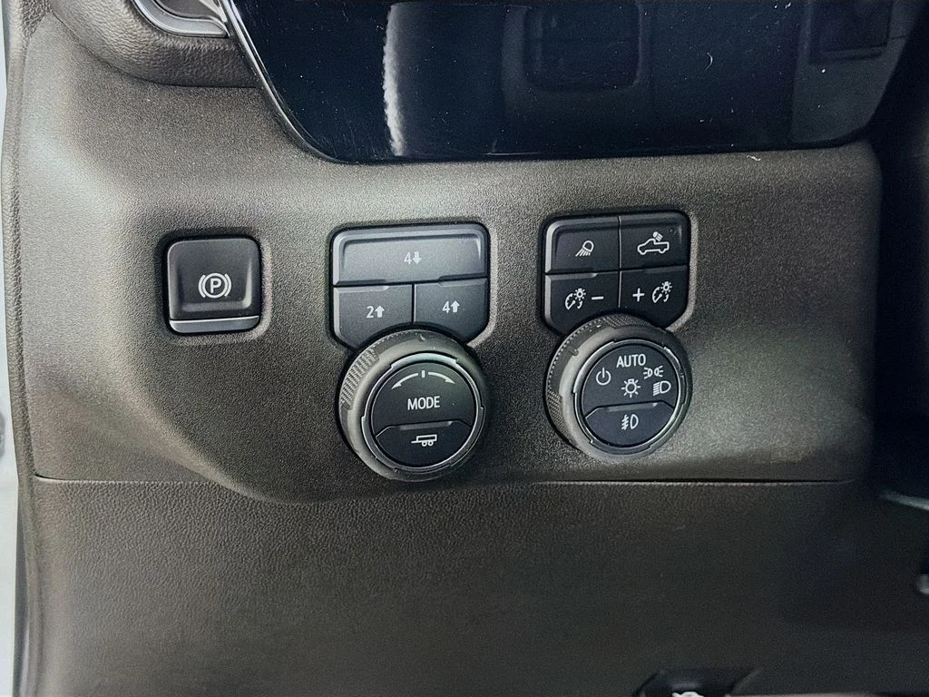 Used 2024 Gray Chevrolet LT image 11