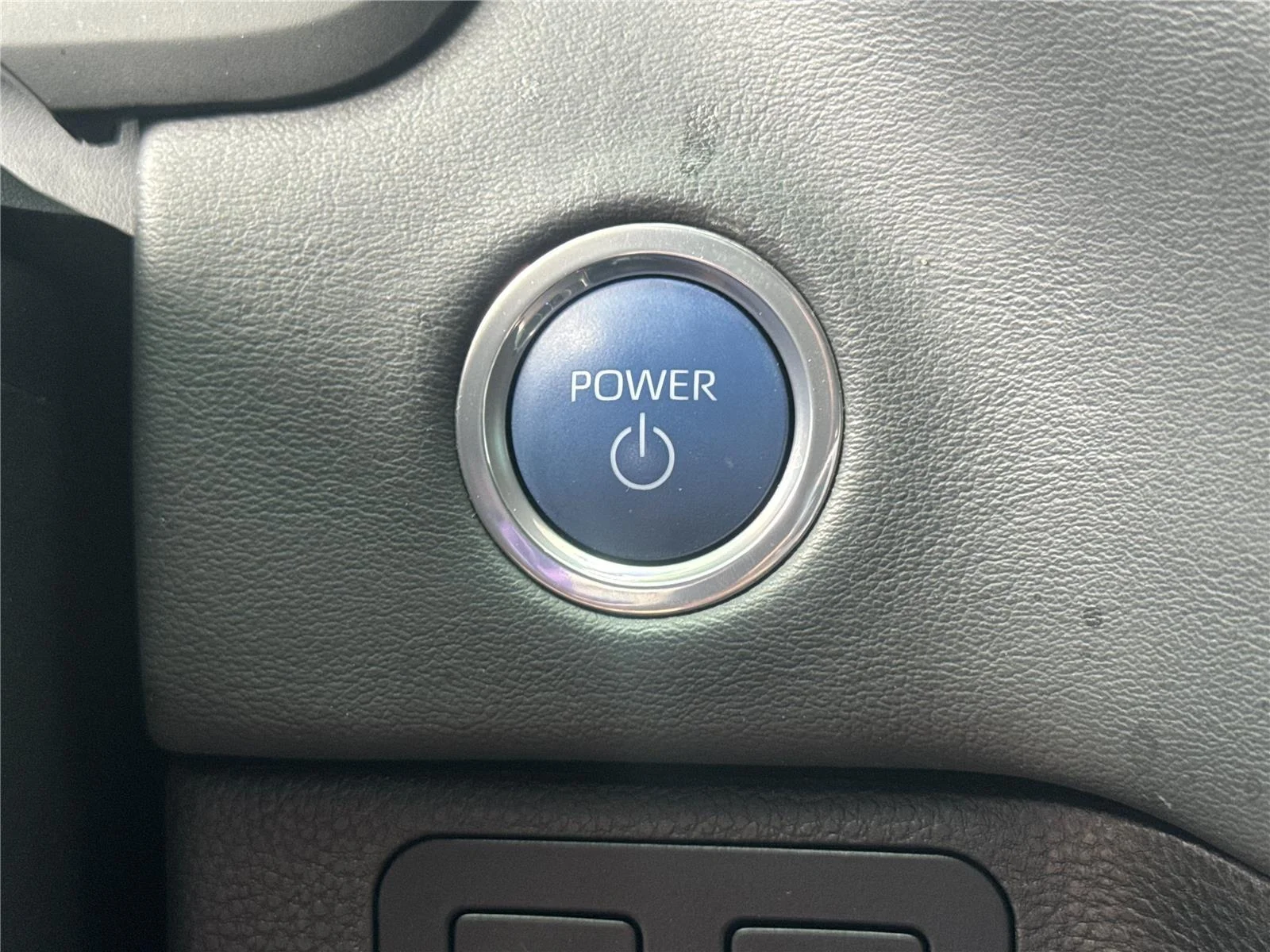 Used 2024 Wind Chill Pearl Toyota Platinum Hybrid image 24
