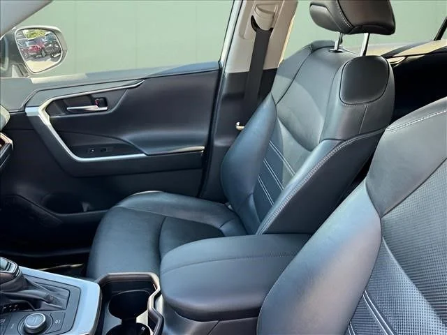 Used 2020 White Toyota Limited image 7