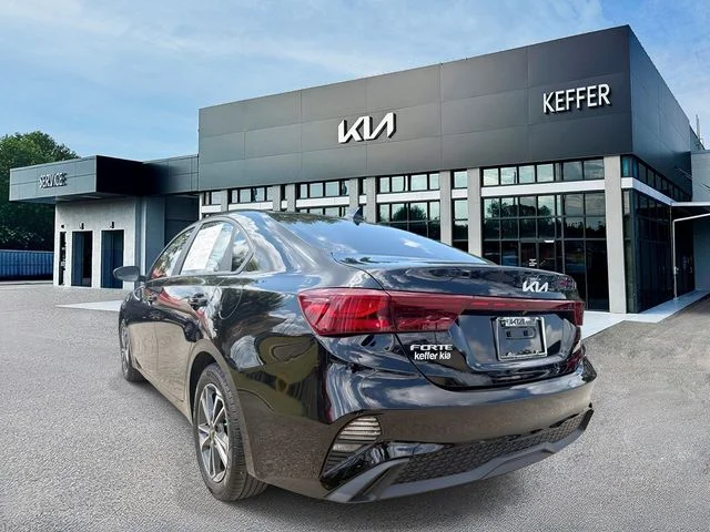 Certified Used 2022 Black Kia LXS image 6