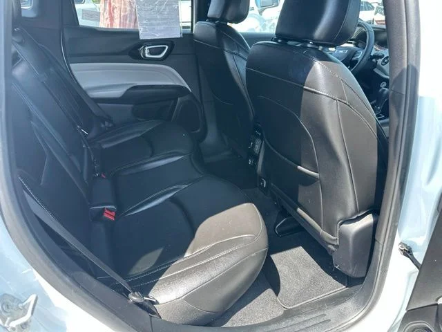 Used 2025 White Jeep Limited image 10