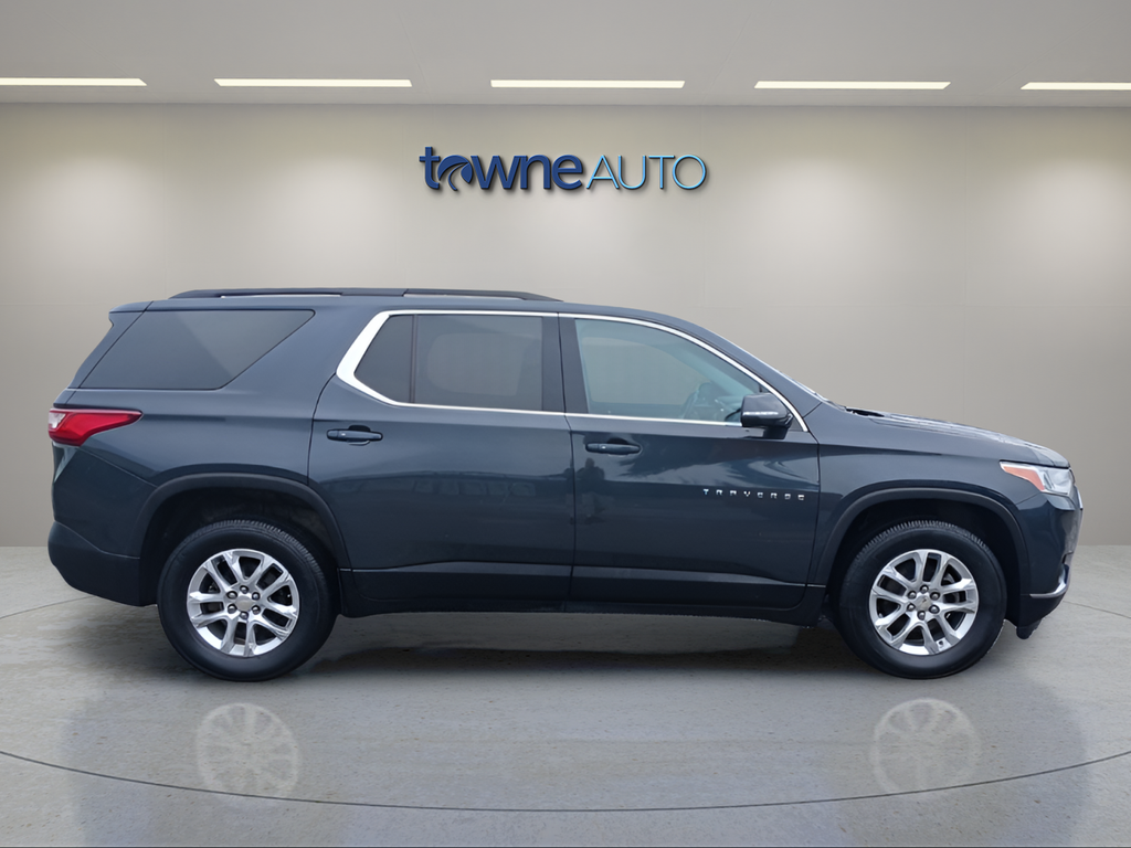 Used 2019 Gray Chevrolet LT image 6