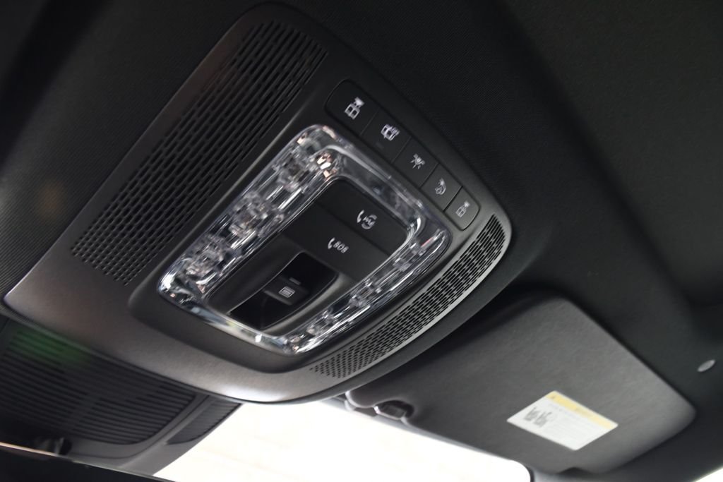 Used 2022 Obsidian Black Metallic Mercedes-Benz GLS 450 image 33