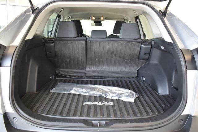 Certified Used 2020 Silver Toyota LE image 9