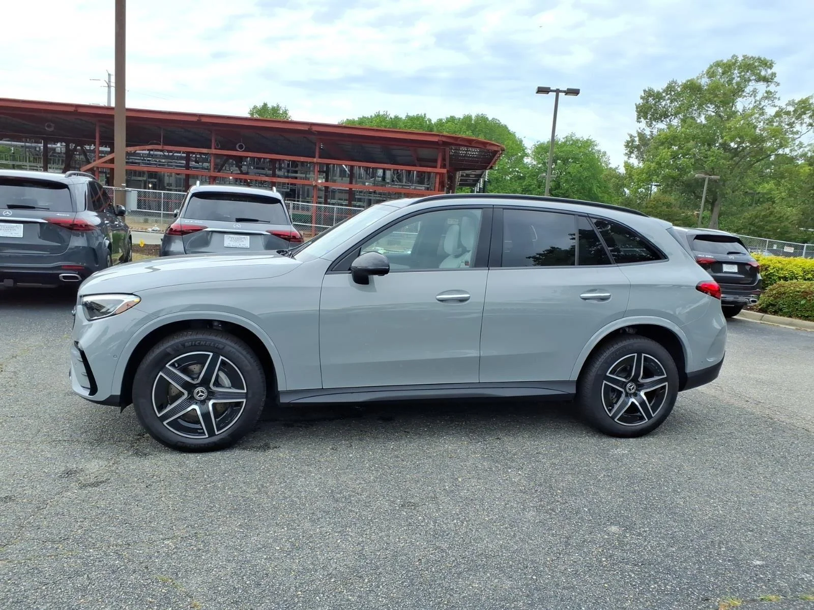 New 2026 GRAY Mercedes-Benz GLC 300 image 10