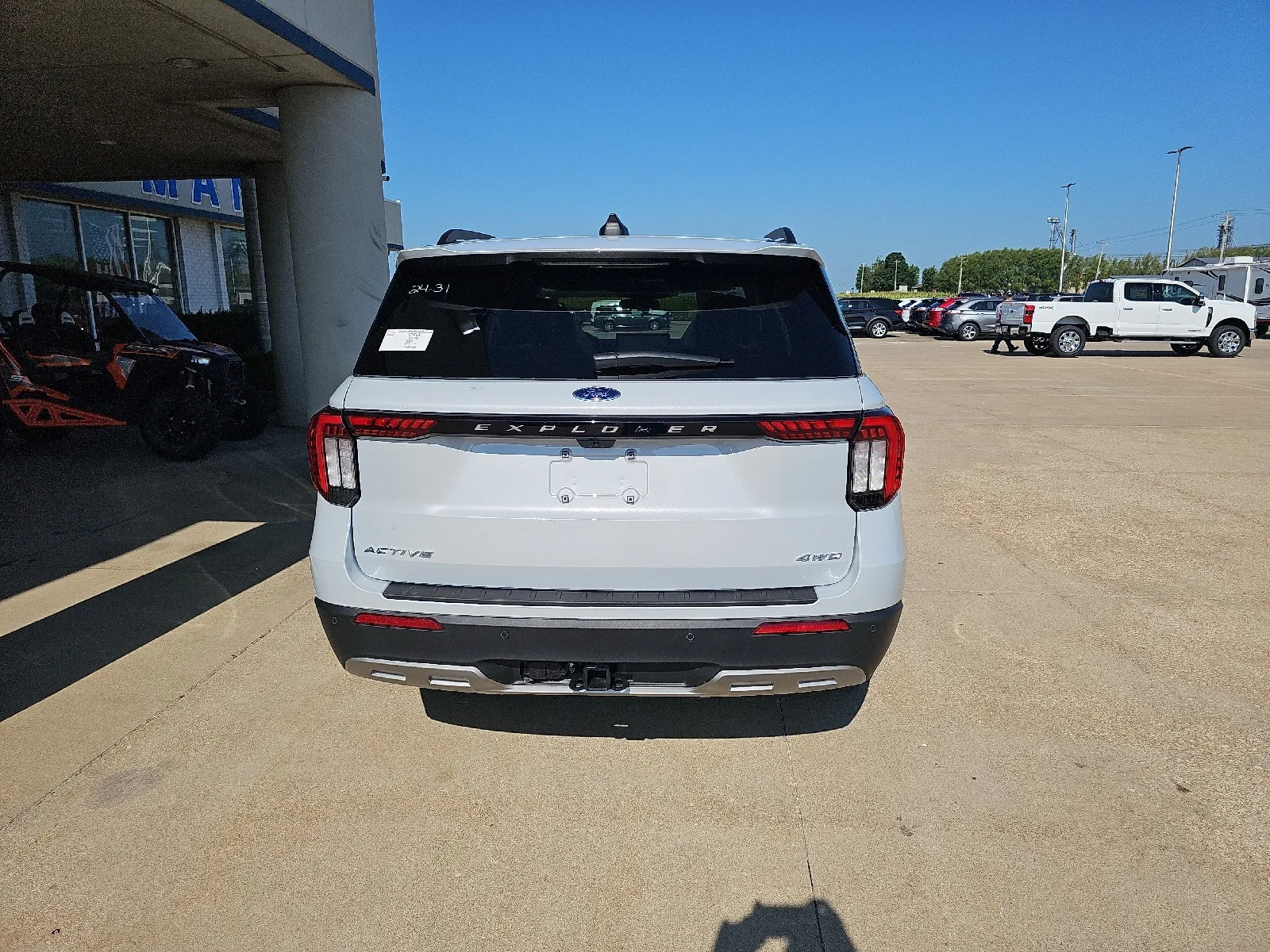 New 2026 Space White Metallic Ford Active image 9