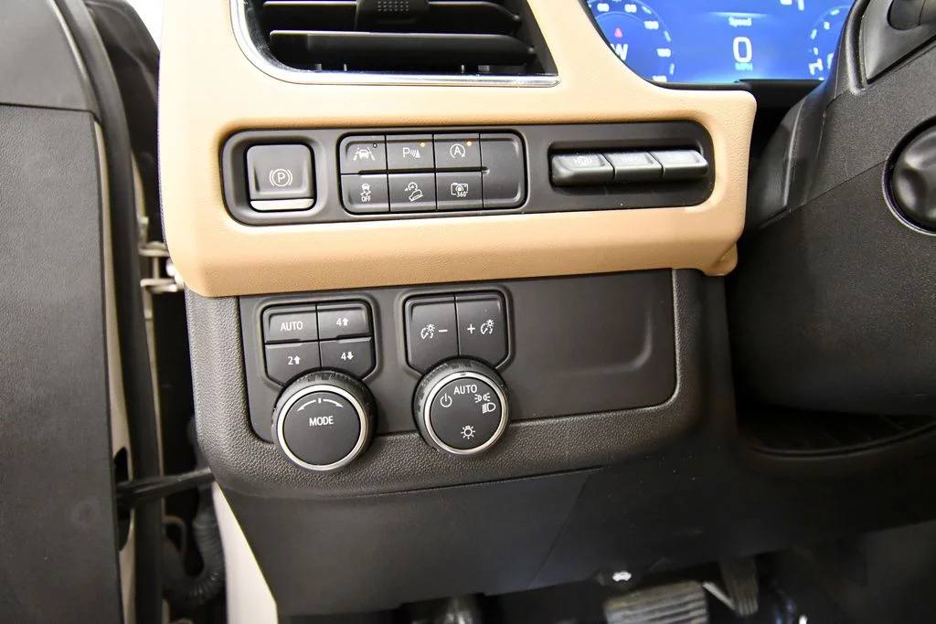 2023 Chevrolet Tahoe Premier - Photo 20