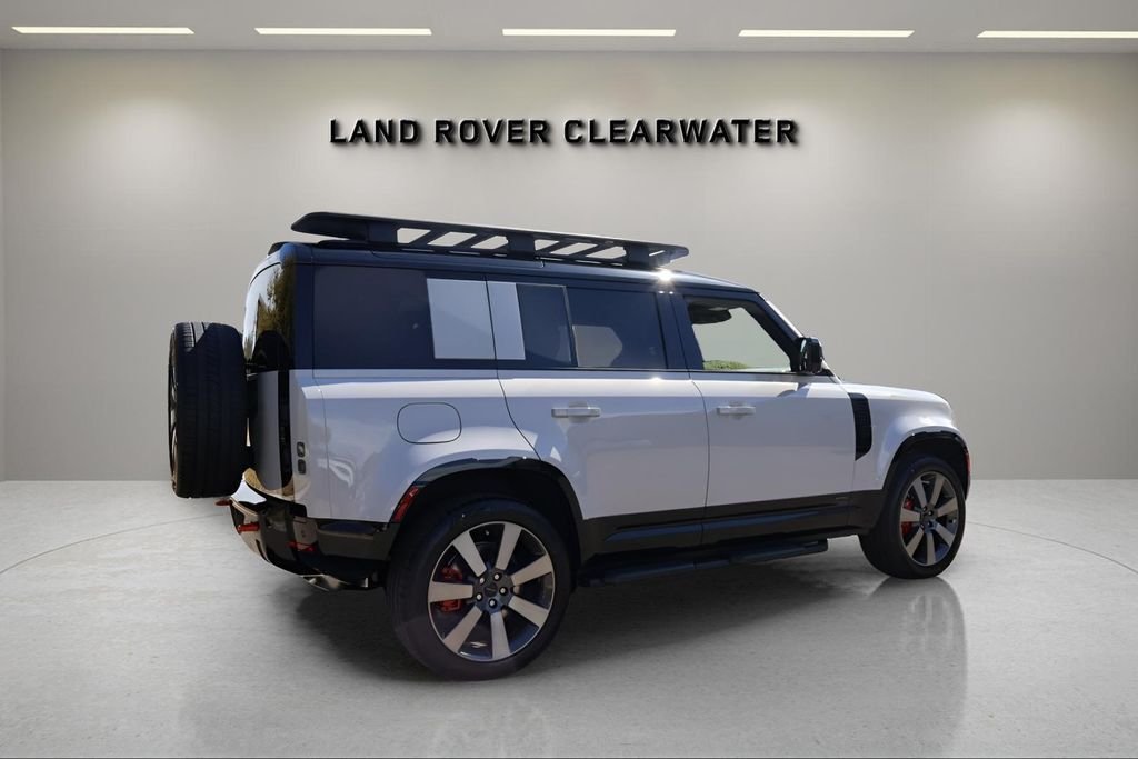 2026 Land Rover Defender X - Photo 5